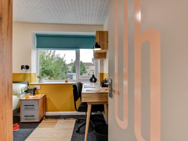 Room for rent in Dulcote, Bath And North East Somerset