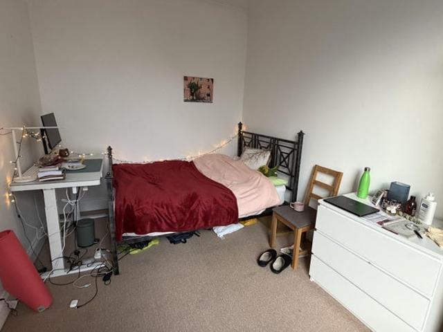 Flat for rent in Highbury, Greater London