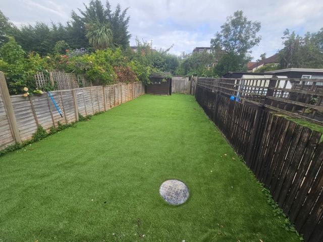 Flat for rent in London Borough of Merton, Greater London