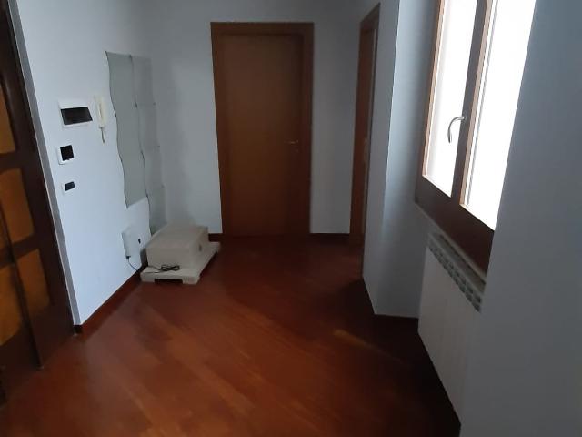 Appartamento in affitto a Centro, Puglia