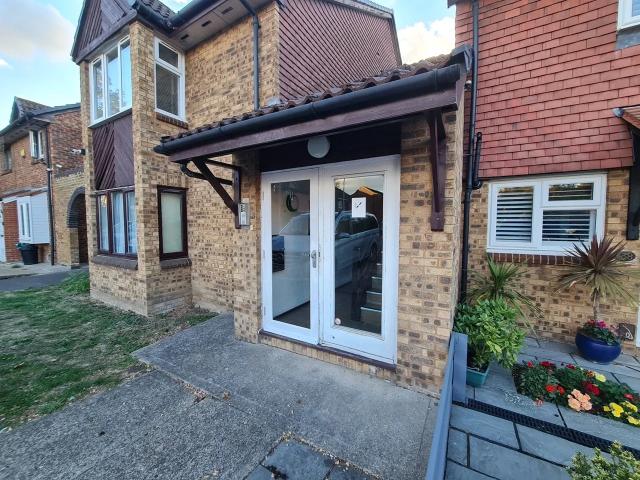Flat for rent in London Borough of Hillingdon, Greater London
