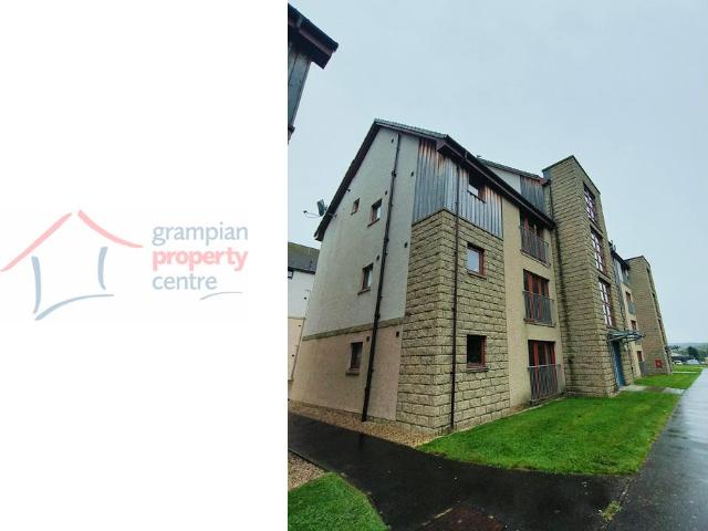 Flat for rent in Pinefield, Elgin
