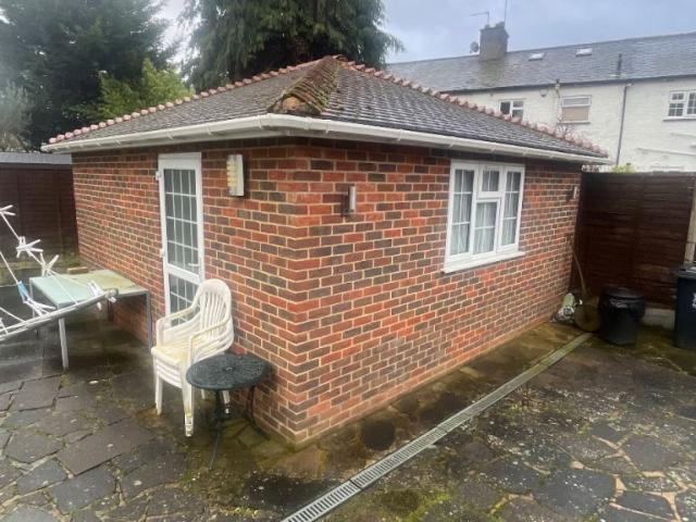 Flat for rent in Gerrards Cross, Denham