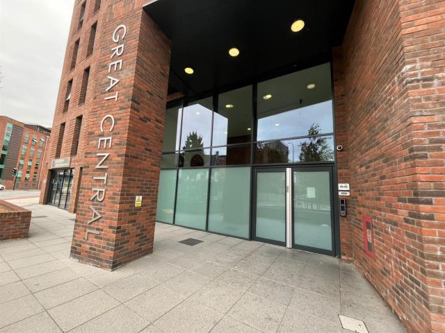 Flat for rent in Neepsend, South Yorkshire