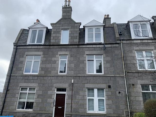 Flat for rent in Broomhill, Aberdeen City