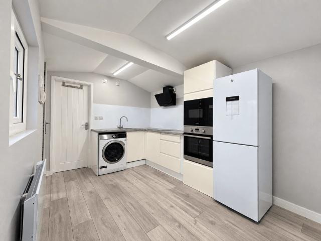 Flat for rent in Castlefield, Cressex