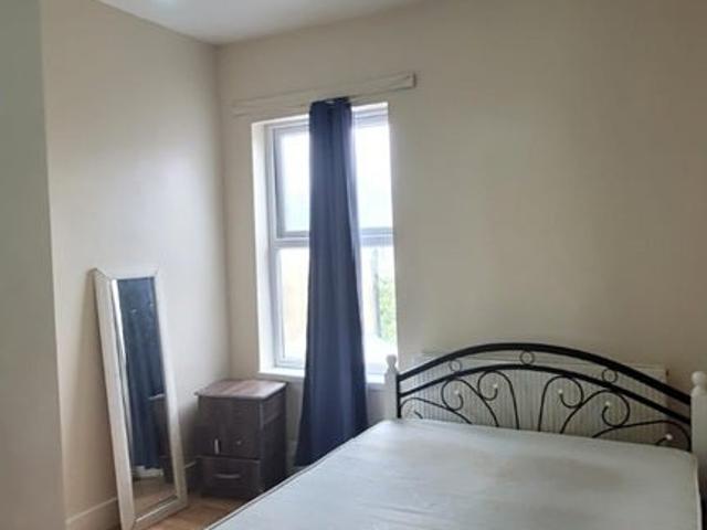 Flat for rent in Glyndon, Greater London