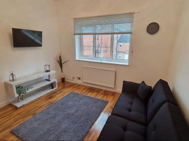 Flat for rent in Georgia, Greater Manchester