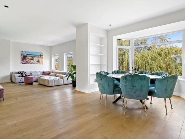 Appartement te huur in Bloemenbuurt, Zuid Holland