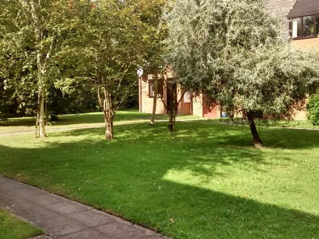 Flat for rent in Stone with Bishopstone and Hartwell, Stone