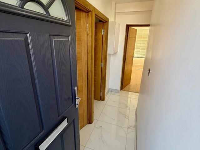 Flat for rent in Stamford Hill, Greater London