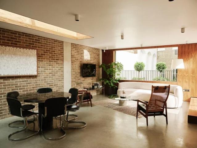 Flat for rent in East Marylebone, Cat Hill