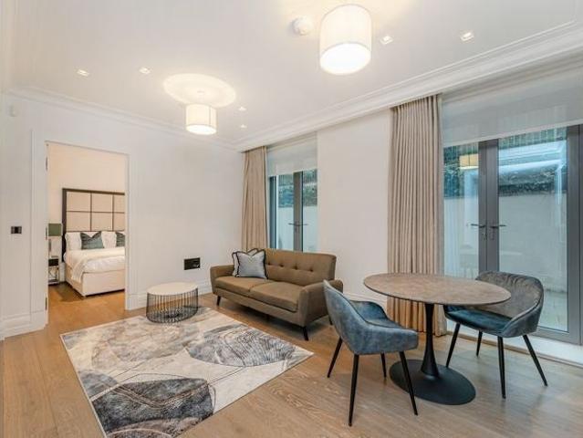 Flat for rent in Camden Town, East Marylebone