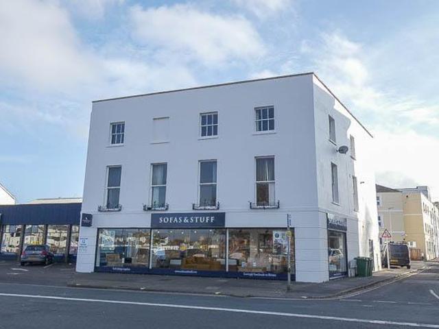 Flat for rent in Golden Valley, Gloucestershire