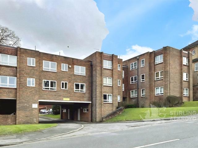 Flat for rent in Charlotteville, Westborough