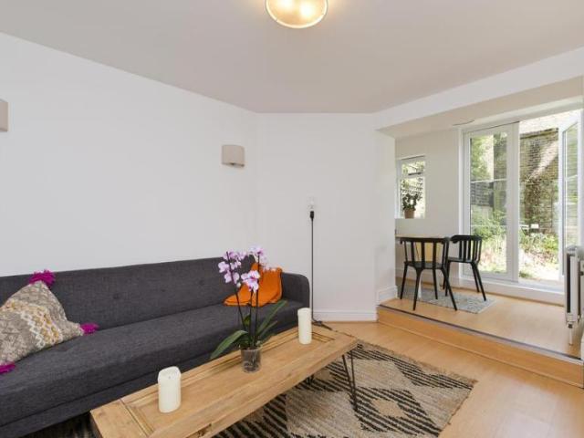Flat for rent in Paddington, Greater London