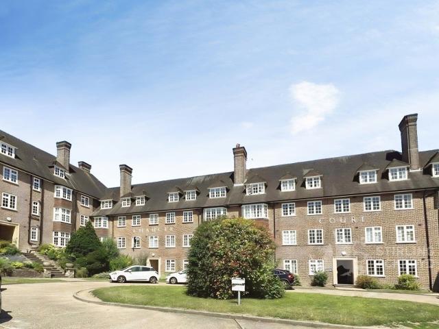Flat for rent in Guildford Park, Westborough