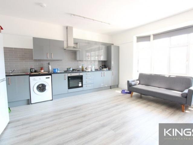 Flat for rent in Bevois Mount, Portswood