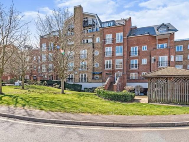 Flat for rent in Coley Park, Reading