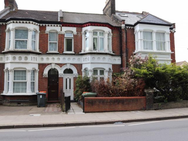 Flat for rent in West Ham, Greater London