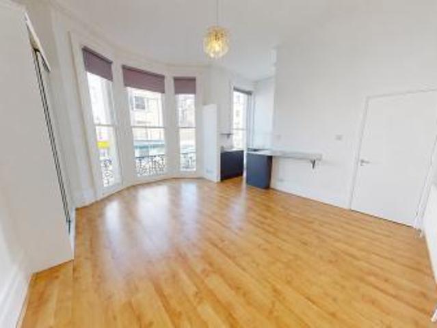 Flat for rent in Brunswick, Brighton & Hove
