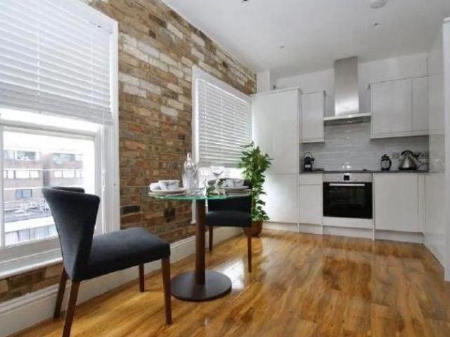 Flat for rent in Notting Hill, Greater London