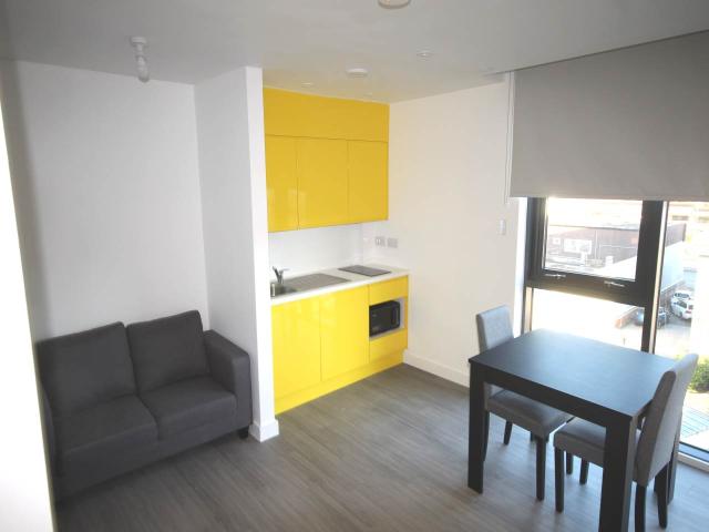 Flat for rent in Heeley, South Yorkshire