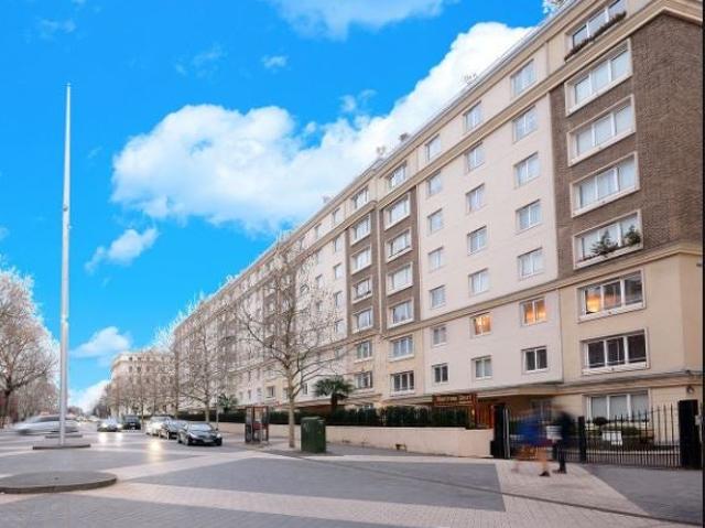 Flat for rent in Knightsbridge, Greater London