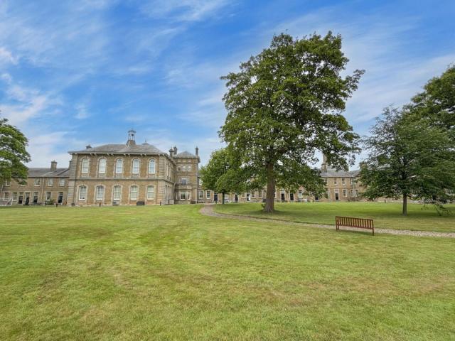 Flat for rent in Coxlodge, Tyne And Wear