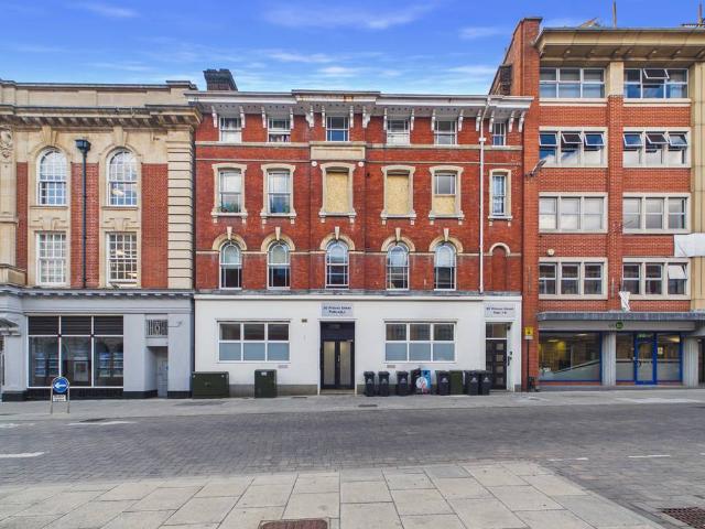 Flat for rent in Key Street, Suffolk