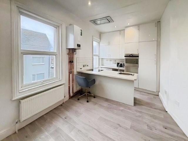 Flat for rent in Revoe, Blackpool