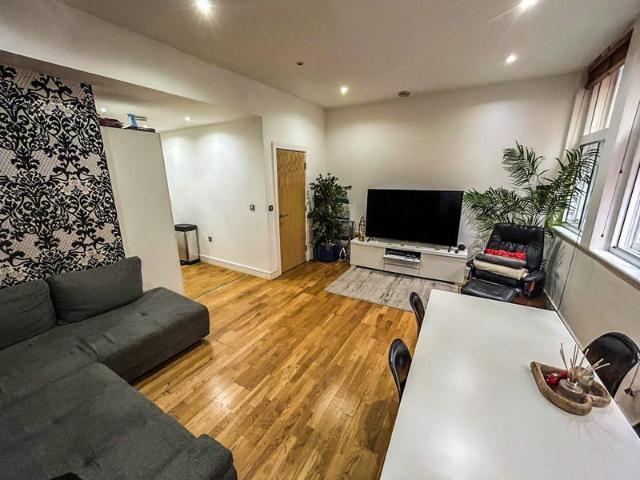 Flat for rent in City Centre, Georgia