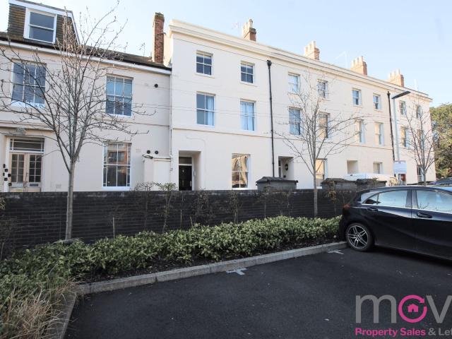 Flat for rent in Kings Barton, Gloucester