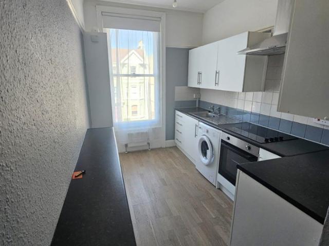 Flat for rent in West Hill, Guestling Green