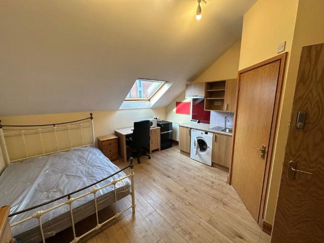 Flat for rent in Coventry, Hillfields