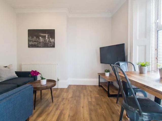 Flat for rent in Greenbank, Plymouth
