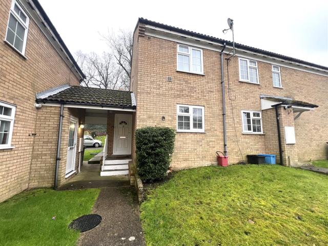 Flat for rent in Shephall, Hertfordshire