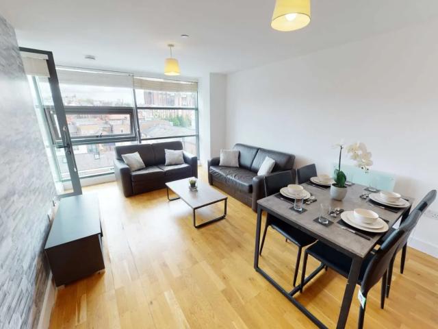 Flat for rent in Vauxhall, Liverpool