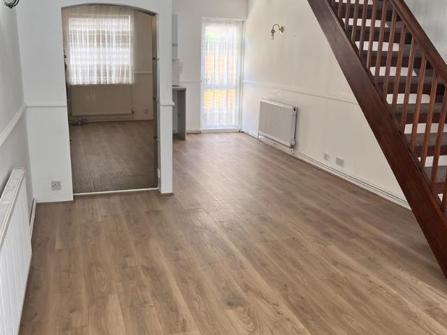 Apartment for rent in Lower Edmonton, Edmonton