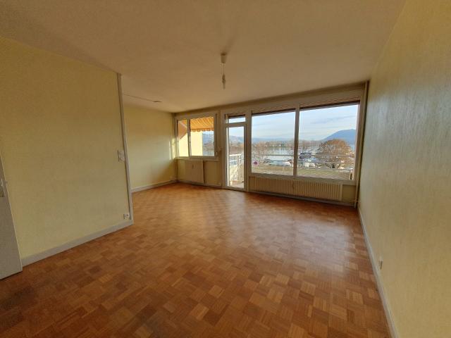 Appartement location à Vienne, Les Roches-de-condrieu