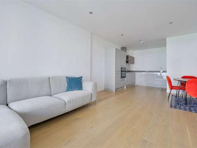 Flat for rent in Rotherhithe, Greater London