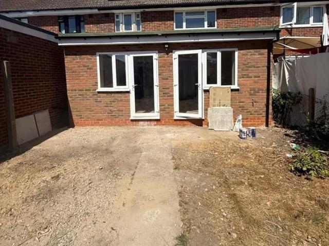 Flat for rent in Westfield, Woking