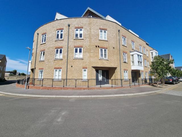 Flat for rent in Middle Deal, Ash
