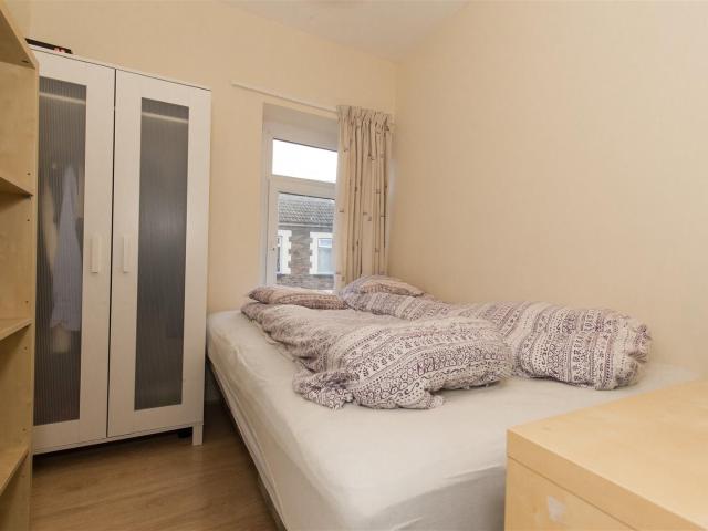 Flat for rent in Hawthorn, Pontypridd