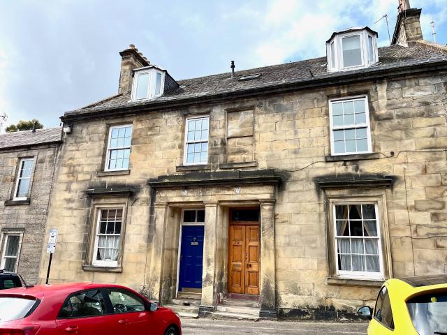 Flat for rent in Stirling, Top of the Town