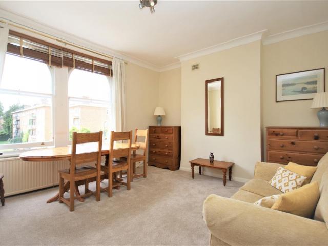 Flat for rent in Brownswood Park, Stoke Newington