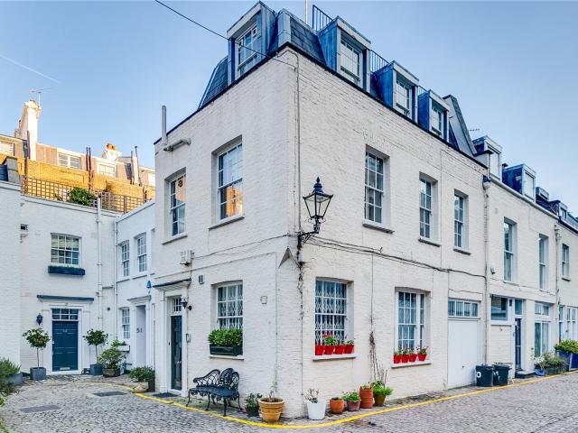 Flat for rent in South Kensington, South Kensington