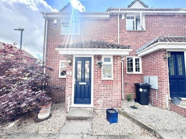 Flat for rent in Queens Park, Billericay