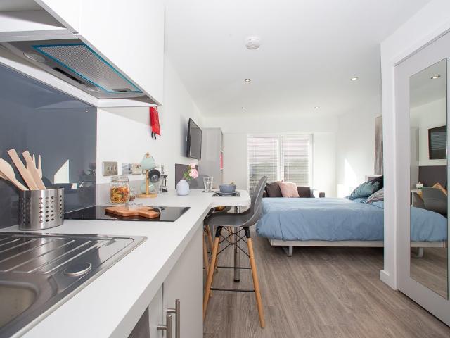 Flat for rent in Lenton Abbey, Haddon