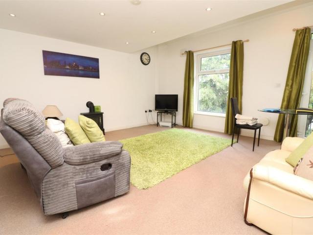 Flat for rent in Darwen